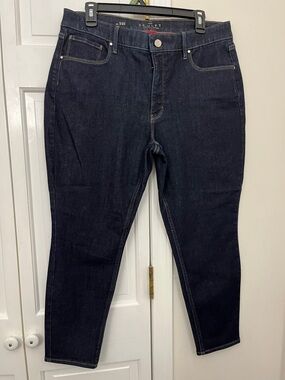 White House Black Market Dark Indigo Skinny Jeans - Stretch Denim